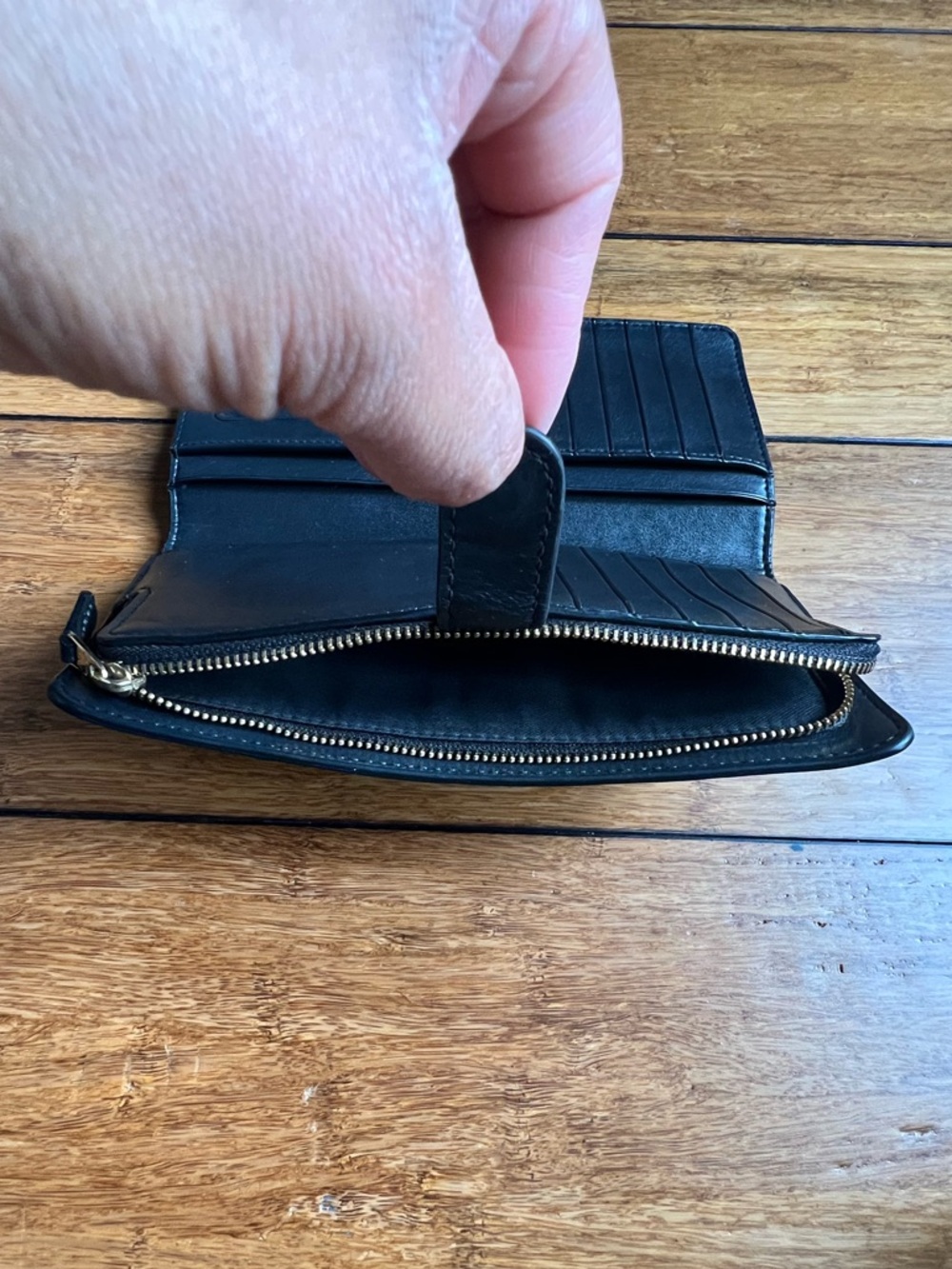 Coach Black Leather Zip-Around Skinny Wallet with Gold Logo - Picture 7 of 10